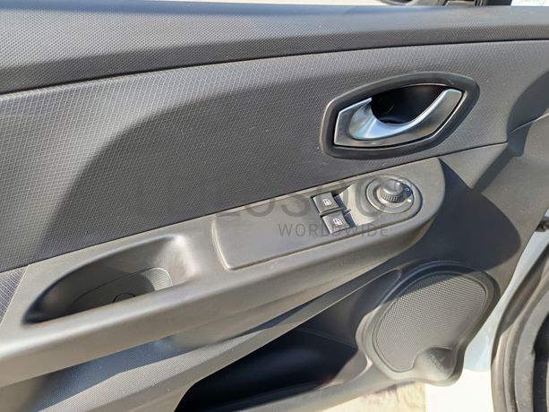 Renault Clio · Ano 2015