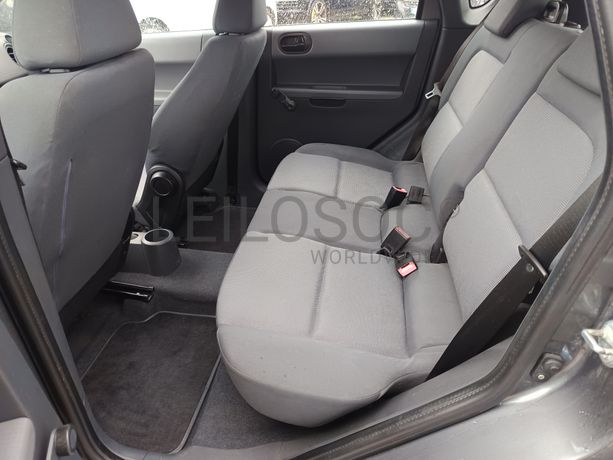 Mitsubishi Colt · Ano 2007