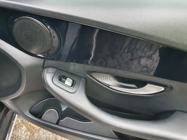 Mercedes-Benz C220 · Ano 2016