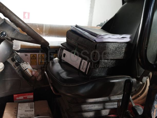 Multicarregadora Telescópica