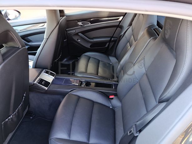 Porsche Panamera S HYBRID · Ano 2012