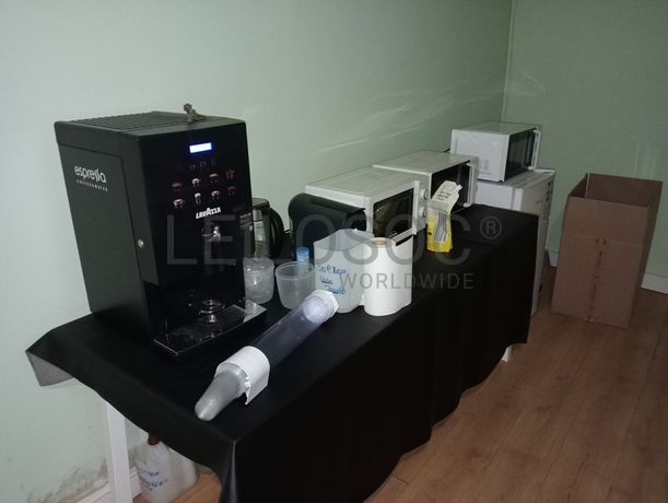 Equipamentos para a Indústria Têxtil · Escritório