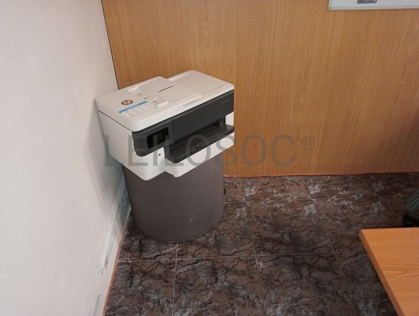 Equipamentos para a Indústria Têxtil · Escritório