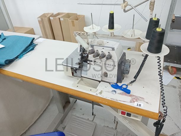 Equipamentos para a Indústria Têxtil · Escritório