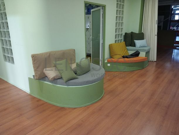 Equipamentos para a Indústria Têxtil · Escritório