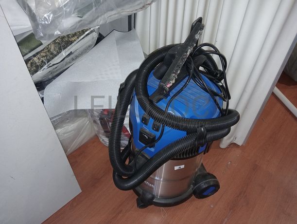 Equipamentos para a Indústria Têxtil · Escritório