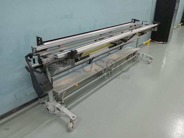 Máquina de atar teias