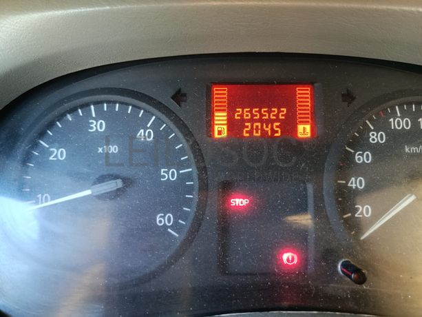 Renault Trafic · Ano 2006