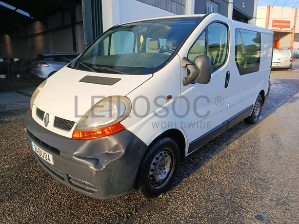 Renault Trafic · Ano 2006