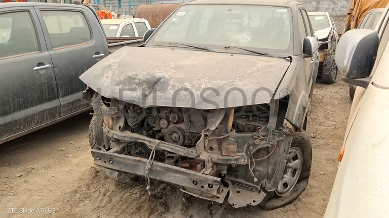 2 TOYOTA HILUX 4*4 CD 5L