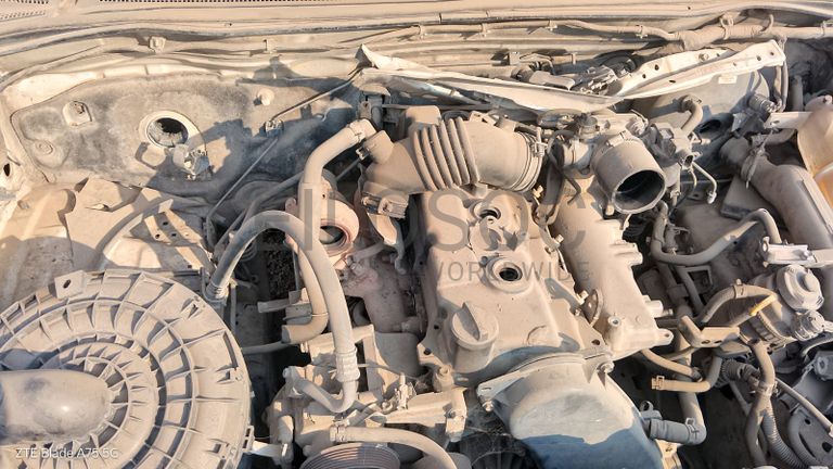 2 TOYOTA HILUX 4*4 CD STD 5L