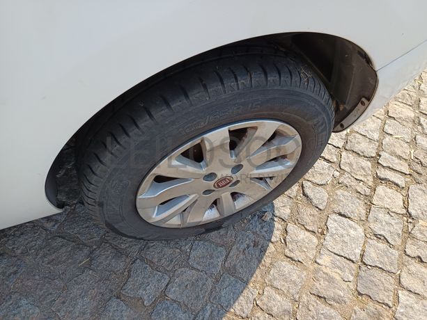 Fiat Fiorino · Ano 2015