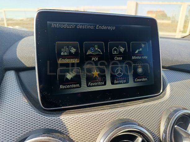 Mercedes-Benz B180 · Ano 2015