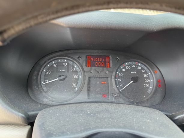 Renault Clio · Ano 2005