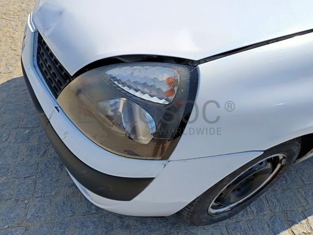 Renault Clio · Ano 2005