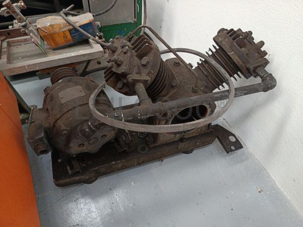 Motor de Compressor