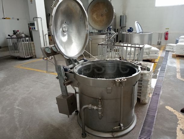 Máquinas para secar e tingir fio