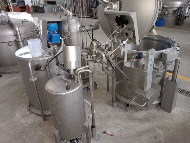 Máquinas para secar e tingir fio