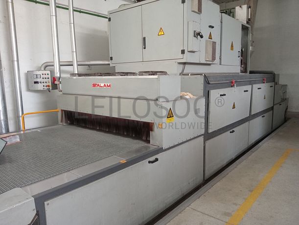 Máquinas para secar e tingir fio