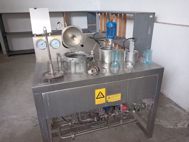 Máquinas para secar e tingir fio