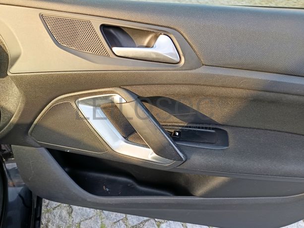 Peugeot 308 1.6 BlueHDi · Ano 2016