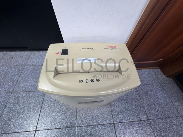 Mobiliário e Equipamentos de Escritório