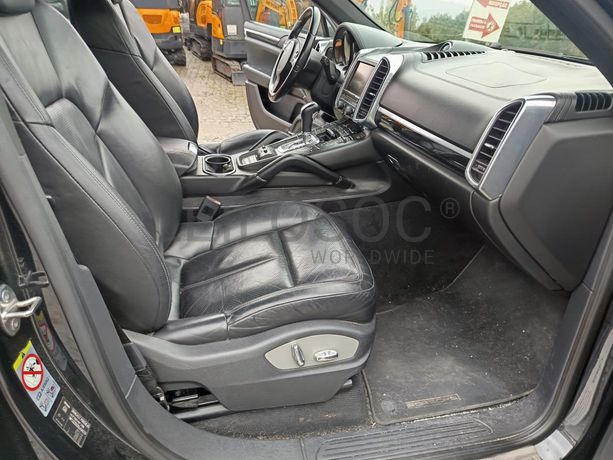 Porsche Cayenne S · Ano 2013