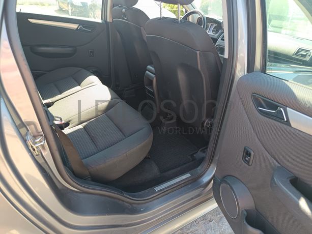 Mercedes-Benz B 180 CDI · Ano 2009