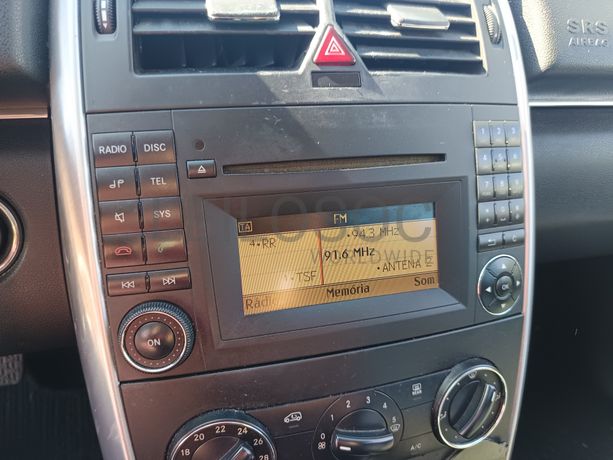 Mercedes-Benz B 180 CDI · Ano 2009