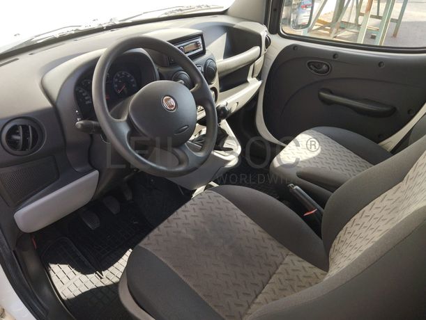 Fiat Doblo Cargo 1.3 D Multijet · Ano 2009