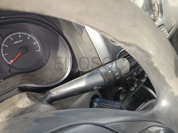 Opel Combo · Ano 2017