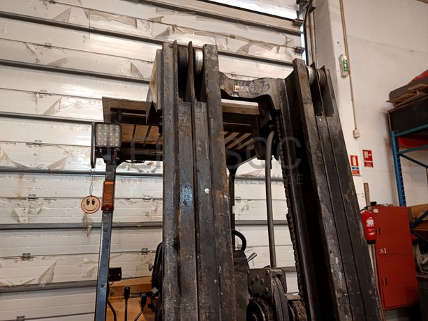 Empilhador Daewoo D30 S-2