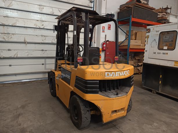 Empilhador Daewoo D30 S-2