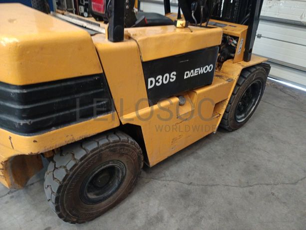 Empilhador Daewoo D30 S-2