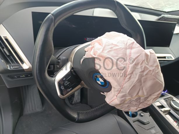 BMW iX XDrive40 · Ano 2023