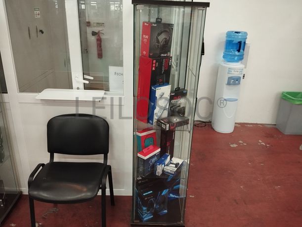 Equipamentos de Escritório, Informática e Apoio Operacional