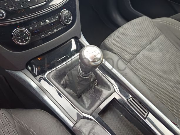 Peugeot 508 1.6 BlueHDi · Ano 2015
