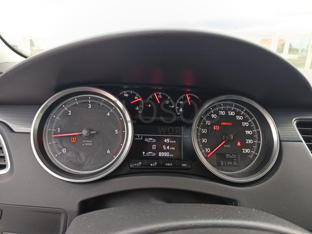 Peugeot 508 1.6 BlueHDi · Ano 2015