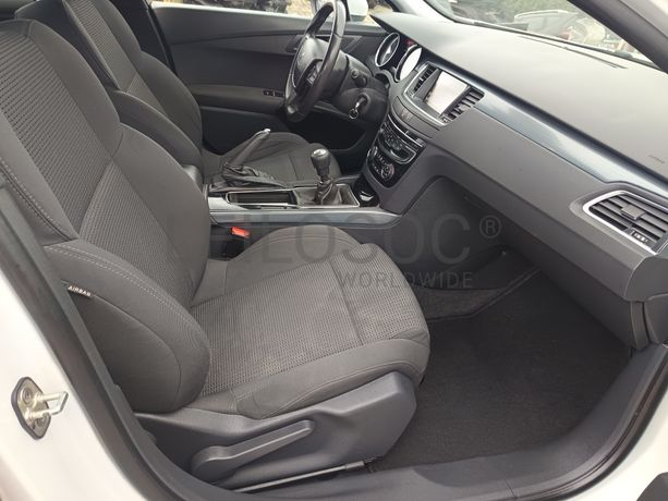 Peugeot 508 1.6 BlueHDi · Ano 2015