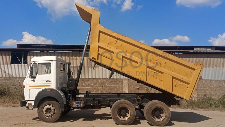 Camião Tata LPK25/6/38