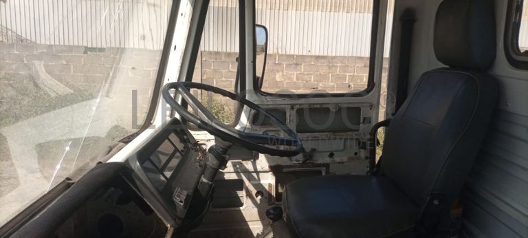 Camião Tata LPK25/6/38