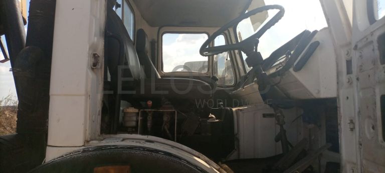 Camião Tata LPK25/6/38