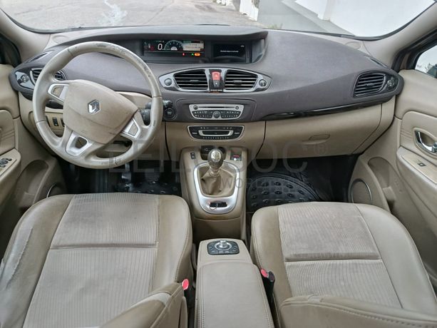 Renault Scénic · Ano 2011