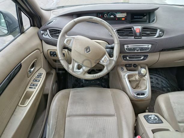 Renault Scénic · Ano 2011
