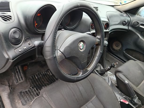 Alfa Romeo 156 · Ano 2001