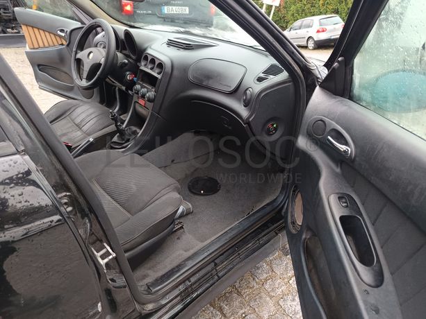 Alfa Romeo 156 · Ano 2001