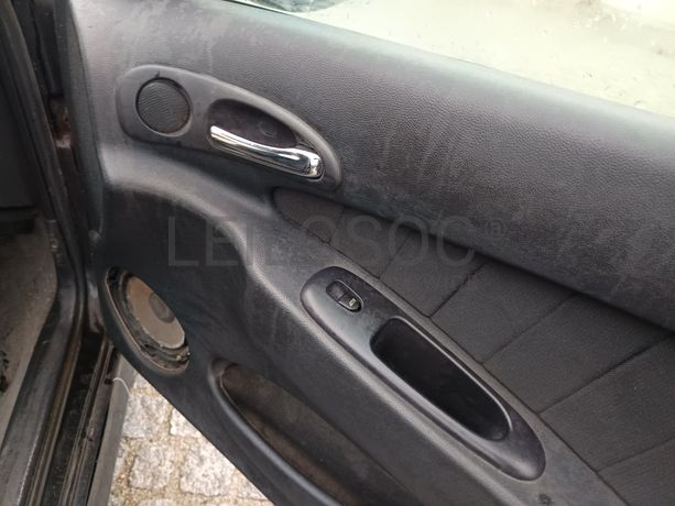 Alfa Romeo 156 · Ano 2001