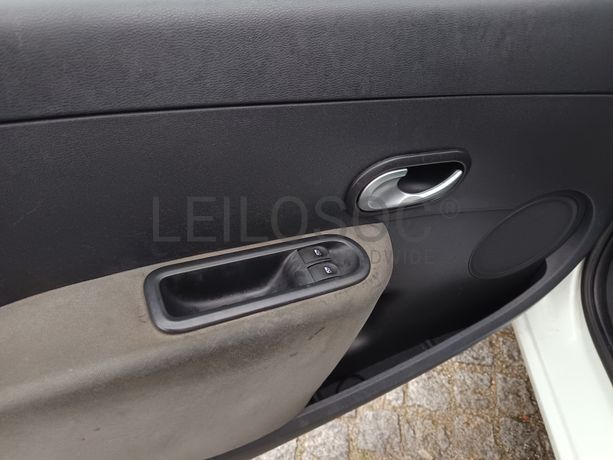 Renault Clio 1.5 dCi · Ano 2012