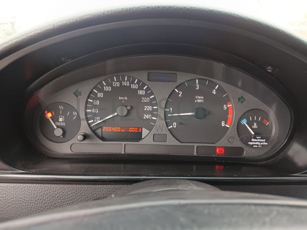 BMW Série 3 · Ano 1998