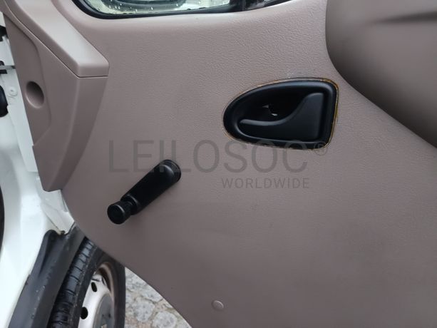 Renault Master · Ano 2000